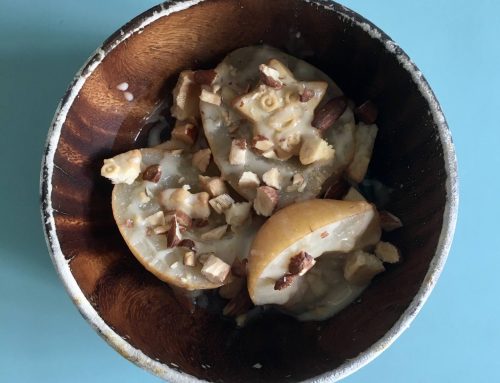 Pere stufate con mandorle salate